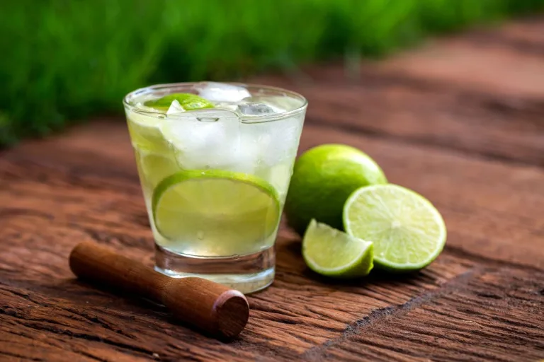Como Fazer Caipirinha Simples E Tradicional Como Fazer Caipirinha Simples E Tradicional