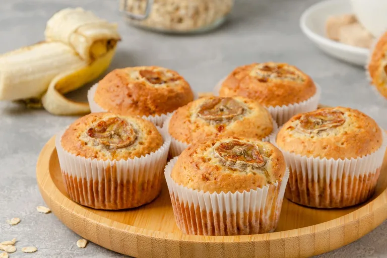 Bolinho de banana com aveia: receita para o café da manhã ou lanche